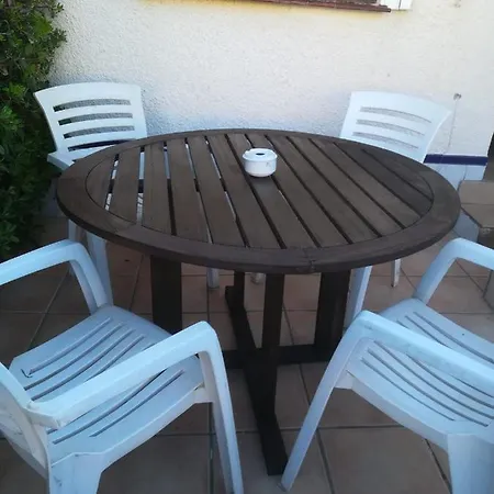 Cerca De La Playa Holiday home *